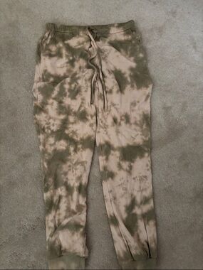 Storia Olive Green and Beige Tie-Dye Jogger Pants